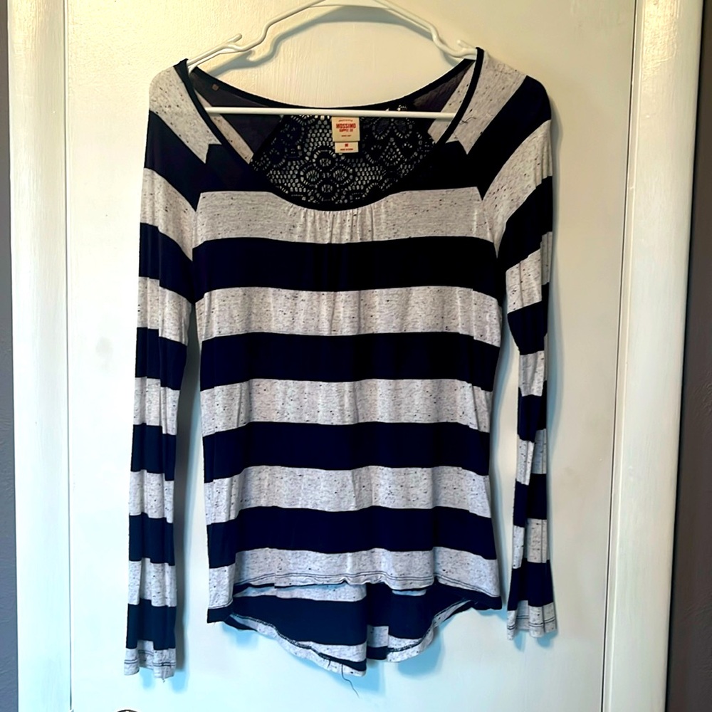 Mossimo Supply (Target Brand) women’s top